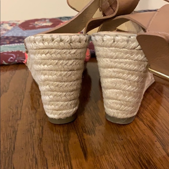 Pink & Creme Cato size 7 Wedges - Picture 4 of 8